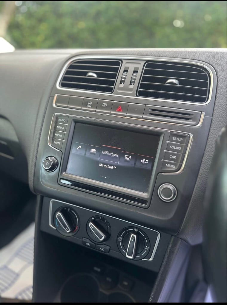 2014 Volkswagen Polo 1.0 SE 5dr HATCHBACK Petrol Manual