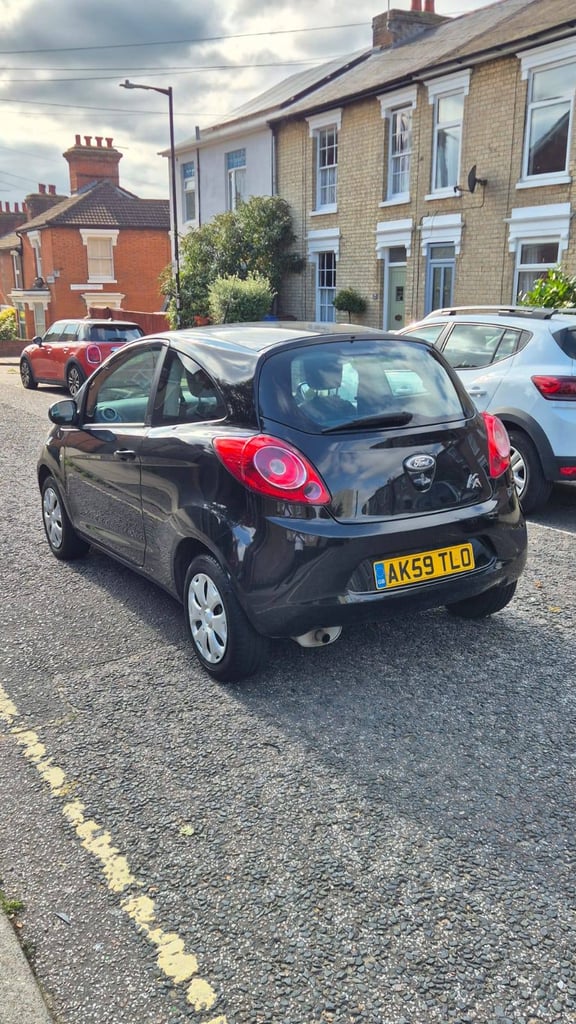 Ford, KA, Hatchback, 2009, Manual, 1242 (cc), 3 doors