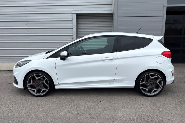 2018 Ford Fiesta 1.5 EcoBoost ST-2 3dr HATCHBACK PETROL Manual