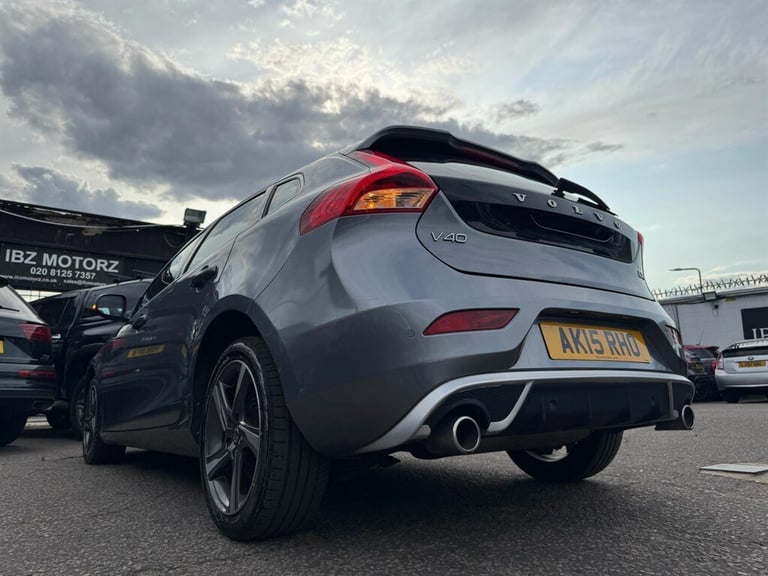 2015 Volvo V40 2.0 D4 R-Design Euro 6 (s/s) 5dr Hatchback Diesel Manual