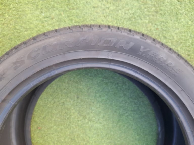 New Pirelli 285 45 21 Tyre  in West London Area