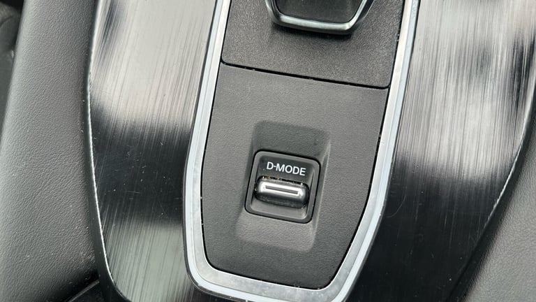 2021 Nissan Qashqai 1.3 DiG-T MH 158 Premiere Edition 5dr Xtronic Petrol Hatchback Hatchback Petr...