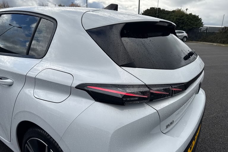 2024 Peugeot 308 1.6 12.4kWh GT e-EAT Euro 6 (s/s) 5dr Hatchback PETROL/ELECTRIC Automatic