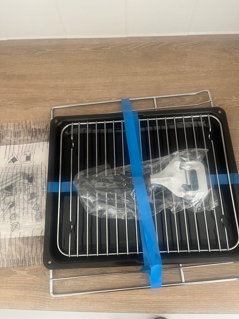 Brand New Electra 50cm Electric Cooker