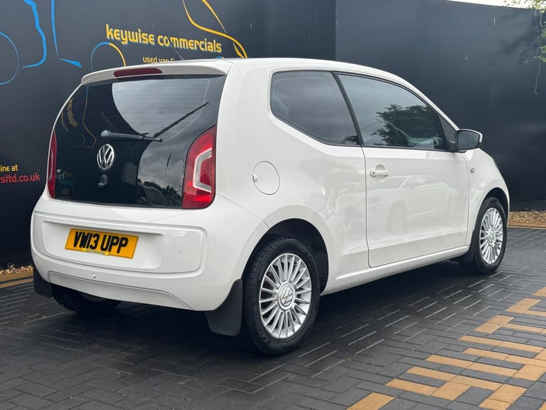  Volkswagen up! 1.0 High up! Euro 5 3dr Petrol Manual