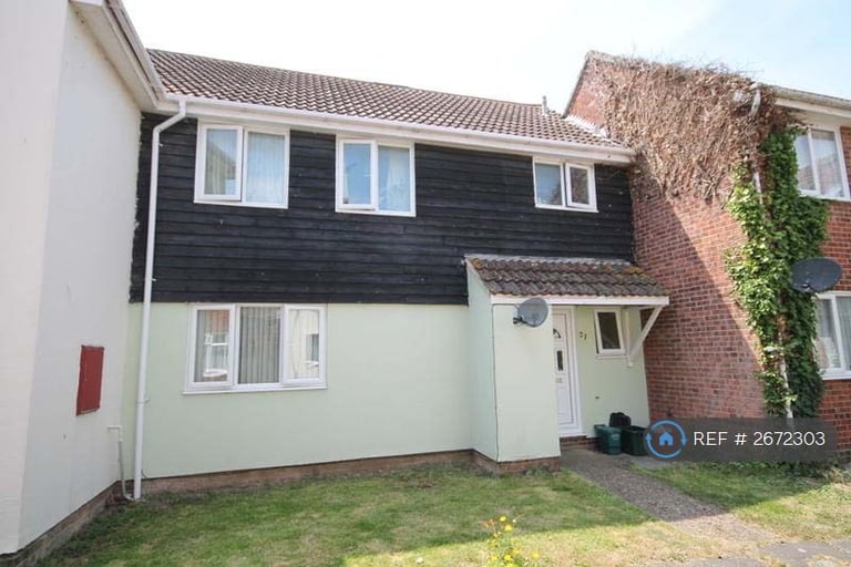 3 bedroom house in Dahlia Close, Clacton-On-Sea, CO16 (3 bed) (#2672303)
