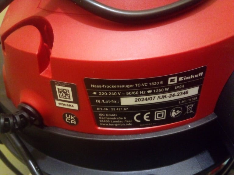 wet and dry vacuum cleaner as new