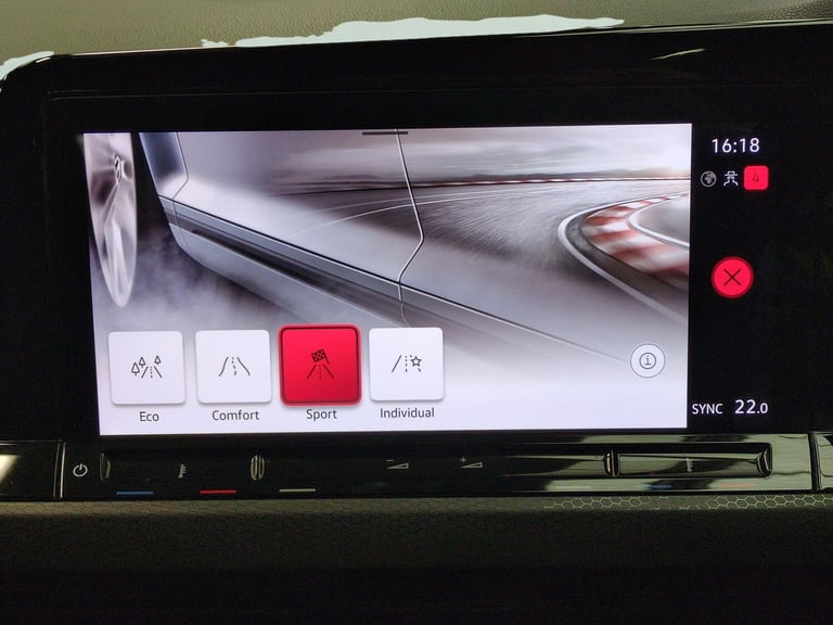 2022 Volkswagen Golf 2.0 TDI 200 GTD 5dr DSG HATCHBACK DIESEL Automatic