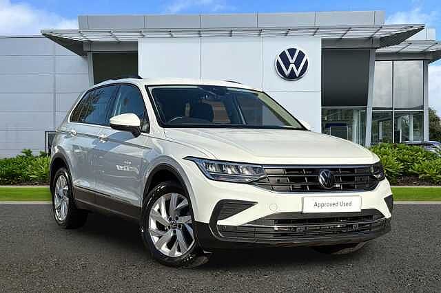 2022 Volkswagen Tiguan 1.5 TSI 150 Life 5dr + REAR CAMERA Estate Petrol Manual
