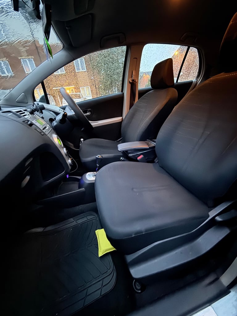 Toyota, YARIS, Hatchback, 2008, Semi-Auto, 1296 (cc), 5 doors