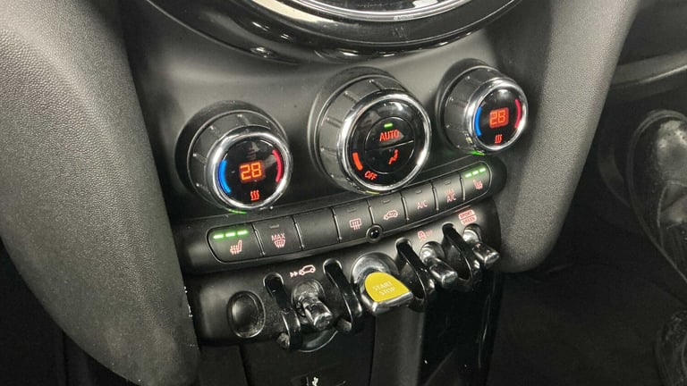 2022 MINI Hatch 135kW Cooper S Level 2 33kWh 3dr Auto HATCHBACK ELECTRIC Automatic