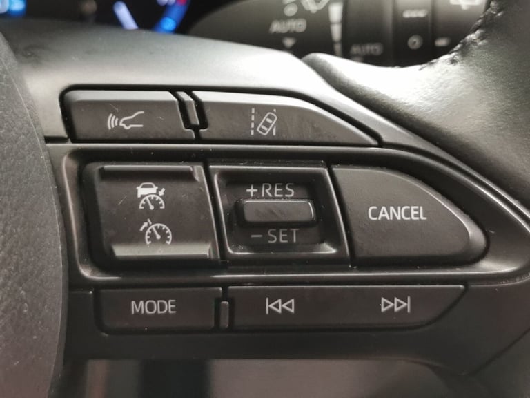 2022 Toyota Yaris Cross 1.5 Hybrid Excel 5dr CVT HATCHBACK PETROL/ELECTRIC Automatic