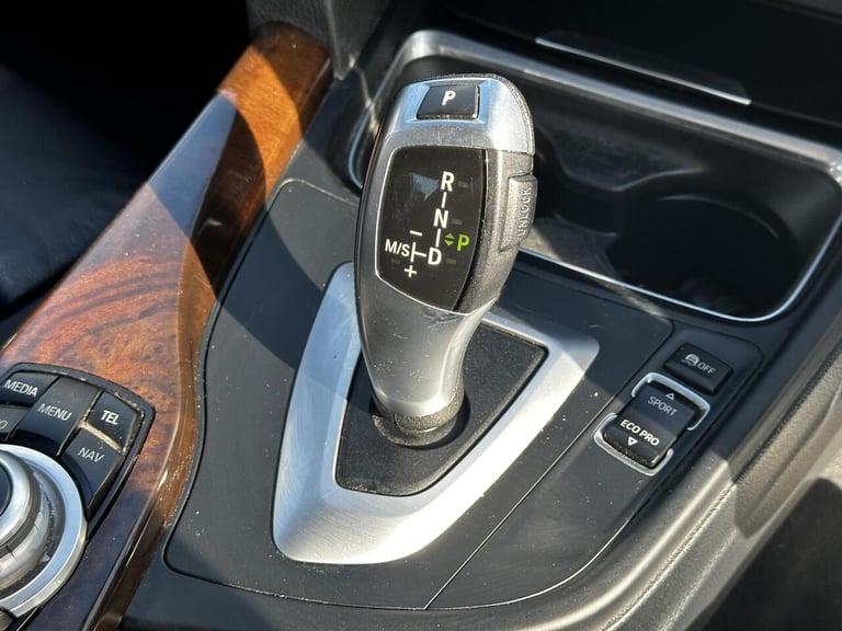 2015 BMW 3 Series Saloon (2011 - 2015) Saloon Petrol Automatic