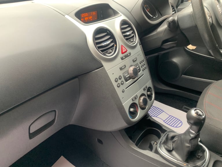 CORSA 1.2 SXI 2010 46k FSH DRIVES WELL 
