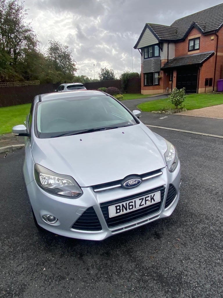 Ford, FOCUS, Hatchback, 2011, Manual, 1596 (cc), 5 doors