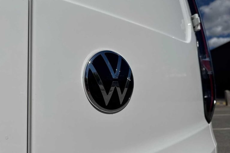 2025 Volkswagen Caddy 2.0 TDI 102PS Commerce Plus Van [Tech Pack] PANEL VAN DIESEL Manual