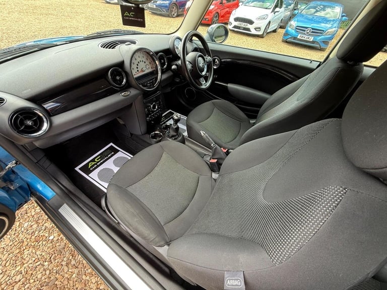 MINI HATCH 1.6 Cooper D Pimlico Euro 5 (s/s) 3dr 2011