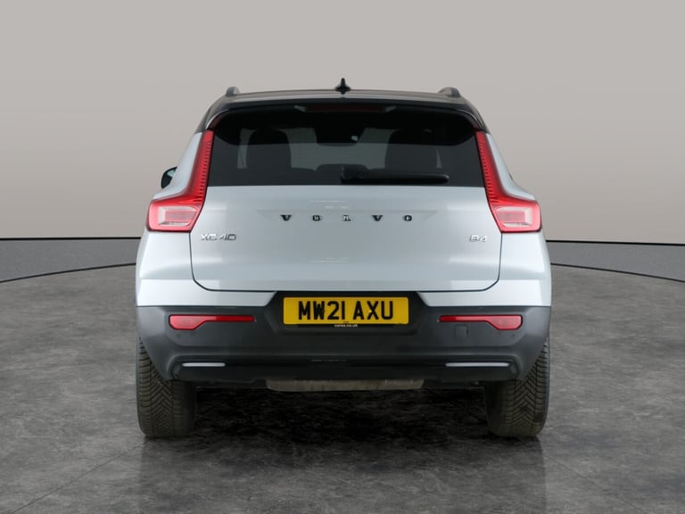 2021 Volvo XC40 2.0 B4P R DESIGN 5dr Auto ESTATE PETROL Automatic