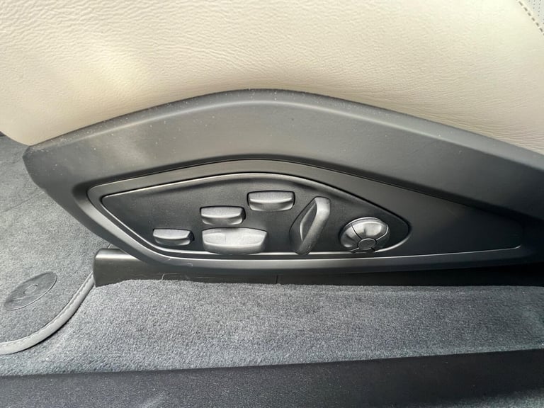 2022 Porsche Taycan Performance Plus 93.4kWh 4S Auto 4WD 4dr (11kW Charger) SALOON Electric Autom...