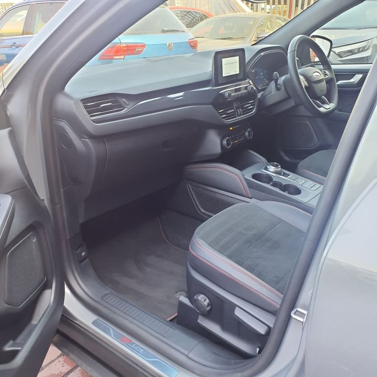 2024 73 FORD KUGA 2.5H DURATEC ST-LINE X EDITION SUV 5DR PETROL HYBRID CVT EURO