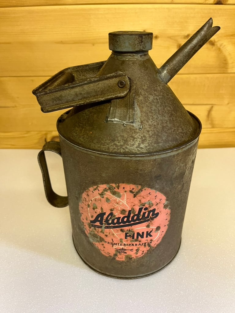 Vintage Pink Paraffin can 