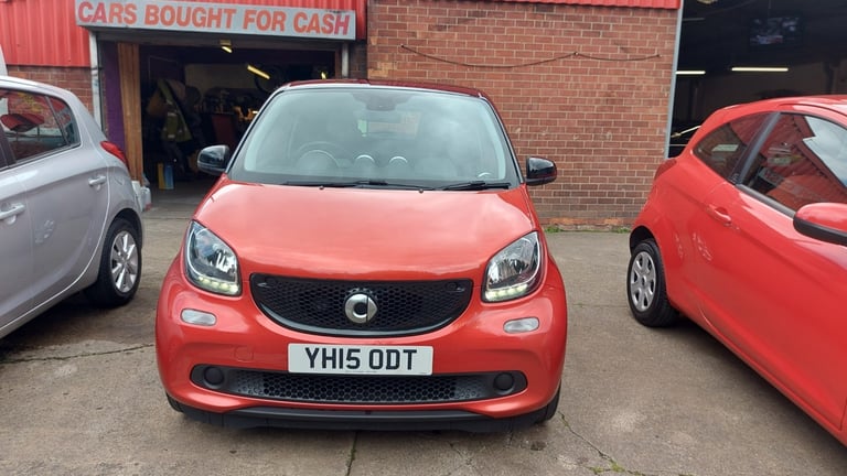 RED SMART FORFOUR 1.0 PASSION FREE TAX ALLOYS BLUETOOTH CRUISE 84K FSH 2015