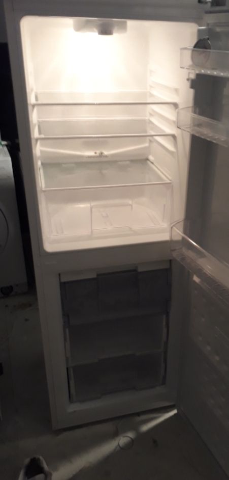 image for Beko fridge freezer 