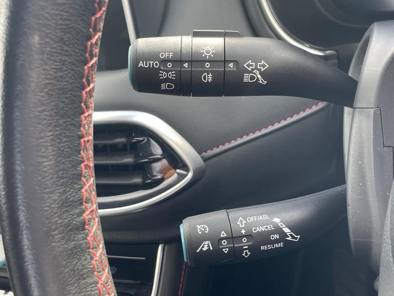 2023 MG MG HS 1.5 T-GDI 16.6kWh Trophy Auto Euro 6 (s/s) 5dr ESTATE Petrol/Electric Hybrid Automatic