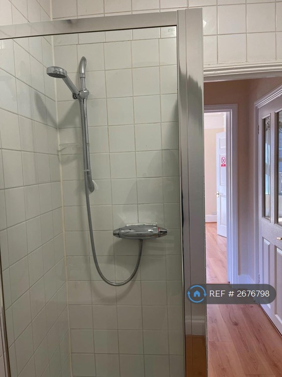 Studio flat in Hayle Road, Maidstone, ME15 (#2676798)