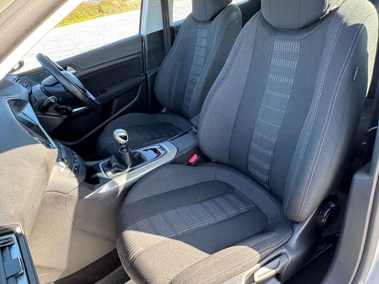 2016 Peugeot 308 1.6 308 Allure SW HDi Blue S/S 5dr Estate Diesel Manual