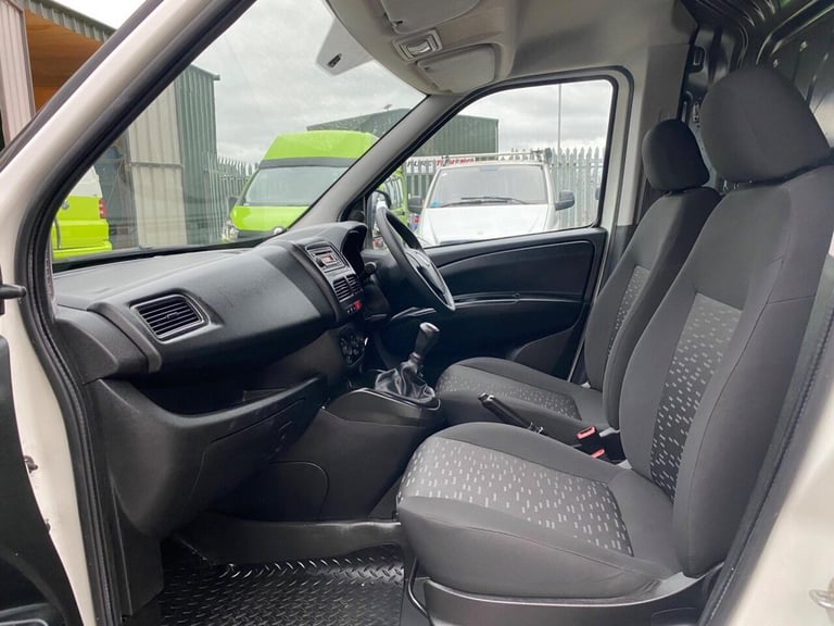 2018 Vauxhall Combo 2000 1.3 CDTI 16V 95ps H1 Van Euro 6 [Start Stop] PANEL VAN DIESEL Manual