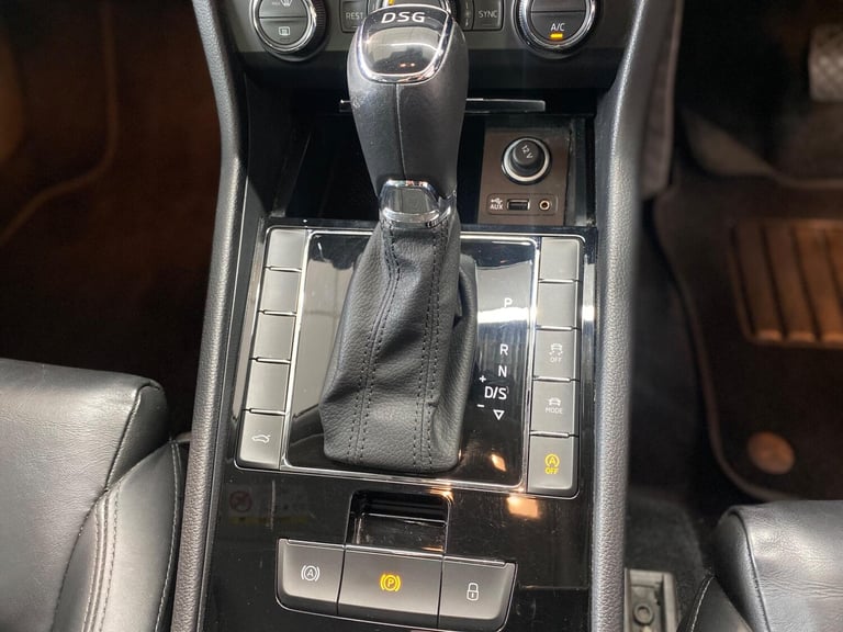 2017 Skoda Superb 2.0 TSI SE L Executive 5dr DSG HATCHBACK PETROL Automatic