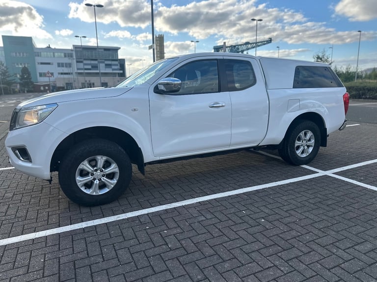 Nissan navara acenta king car 66reg drive great 