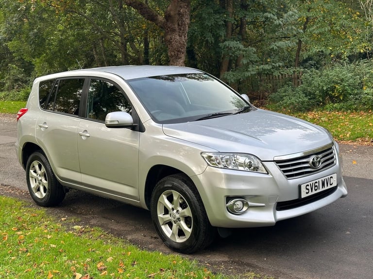  Toyota RAV4 2.2 D-4D XT-R 4WD Euro 5 5dr Diesel Manual