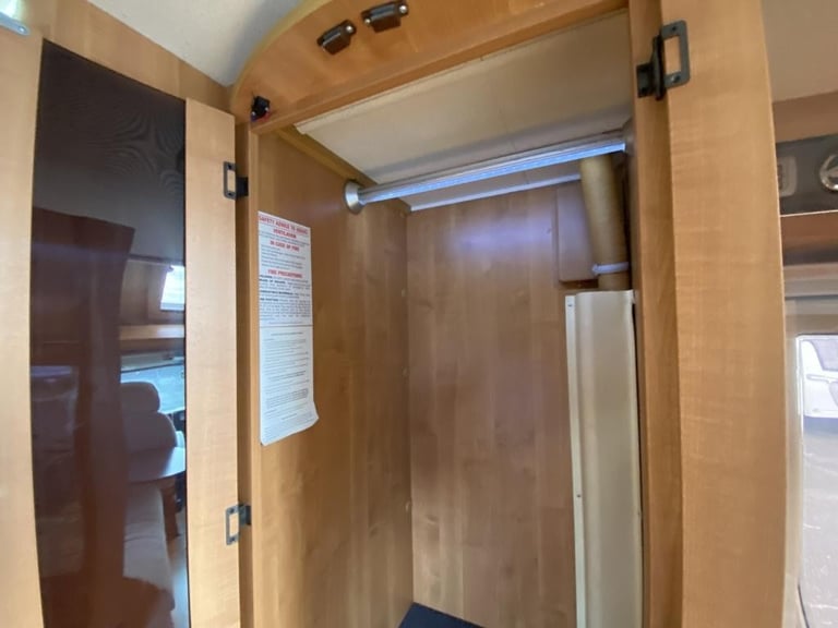 2011 AUTO-TRAIL FRONTIER MOHAWK LUXURY MOTORHOME