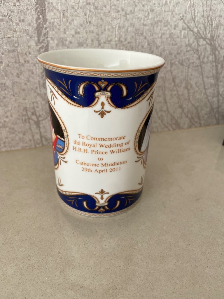 1981 & 2011 Royal Wedding Memorabilia 