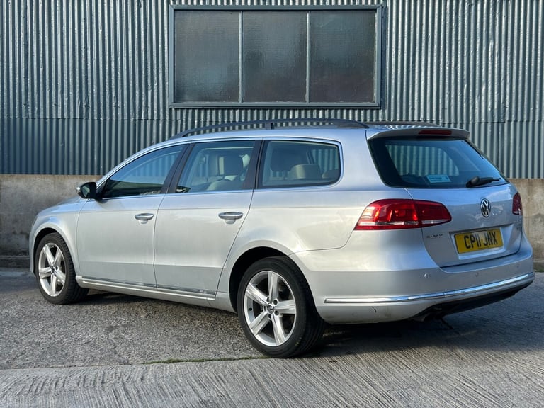 2011 Volkswagen Passat 2.0 TDI Bluemotion Tech SE 5dr DSG ESTATE Diesel Automatic