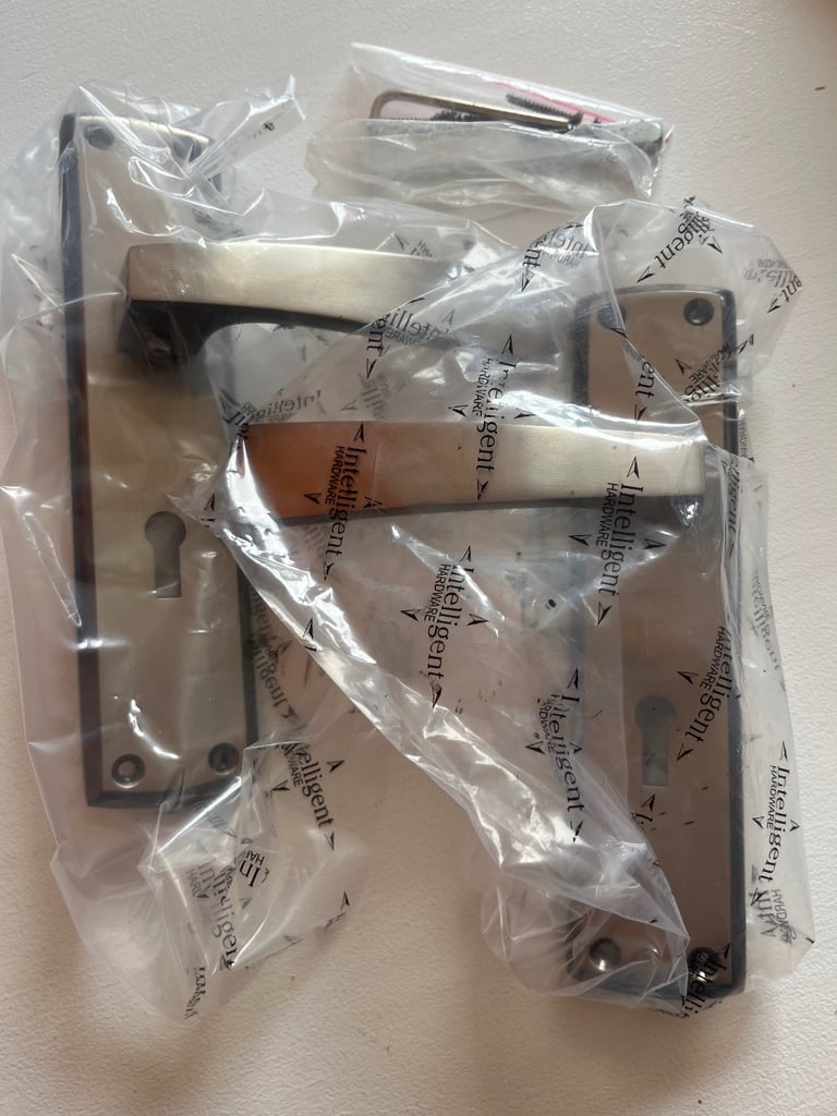 Internal door handle