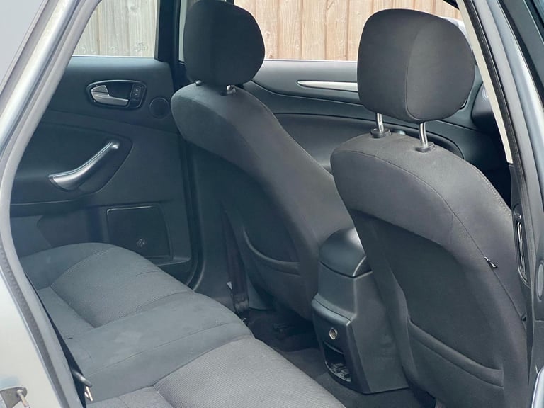 Ford, MONDEO, Hatchback, 2010, Manual, 1999 (cc), 5 doors