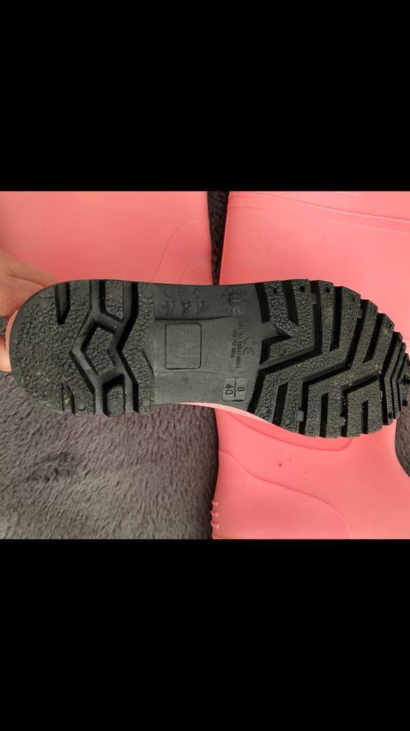 Ladies Pink Wellington Boots size 6