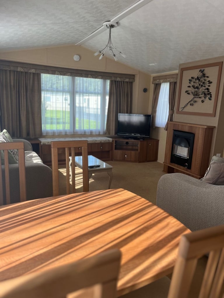 Fantastic Pre-Loved Holiday Home with UPVC Decking 