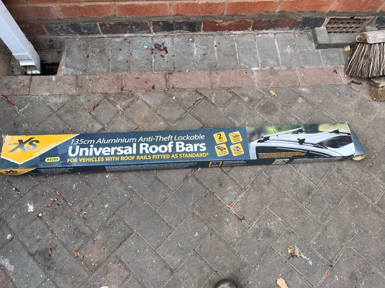 Universal Roof Bars