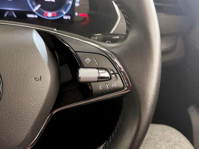 2021 Skoda Octavia 1.0 TSI SE Technology Euro 6 (s/s) 5dr Manual Hatchback Petrol Manual