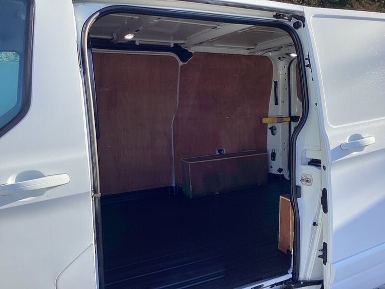 2020 Ford Transit Custom 300 EcoBlue Limited SWB A/C Euro 6 SWB Panel Van Diesel Manual