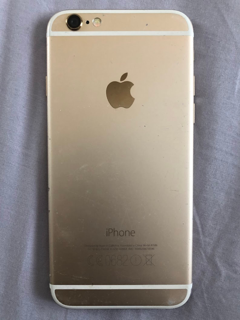Apple iPhone 6 (UNLOCKED) 64GB in Perfect Working Order
