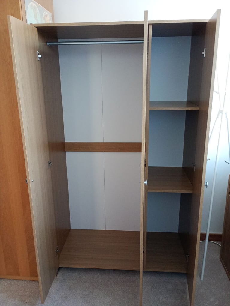 Double wardrobe with shelves