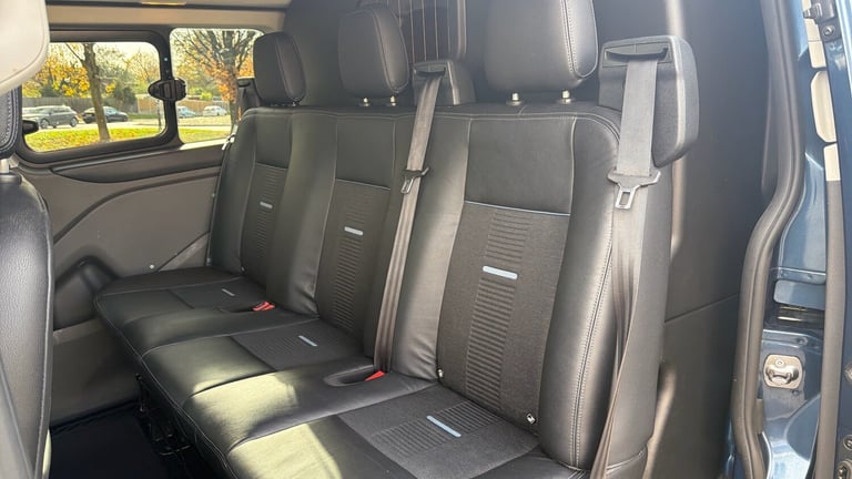 2021 Ford Transit Custom 320 L1 Diesel Fwd 2.0 EcoBlue 170ps Low Roof D/Cab Active Van Auto Crew ...