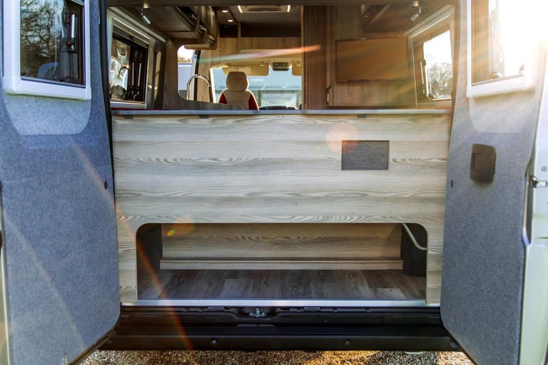 Peugeot Boxer THE RIPASSO SPEEDS EDITION Campervan - Motorhome