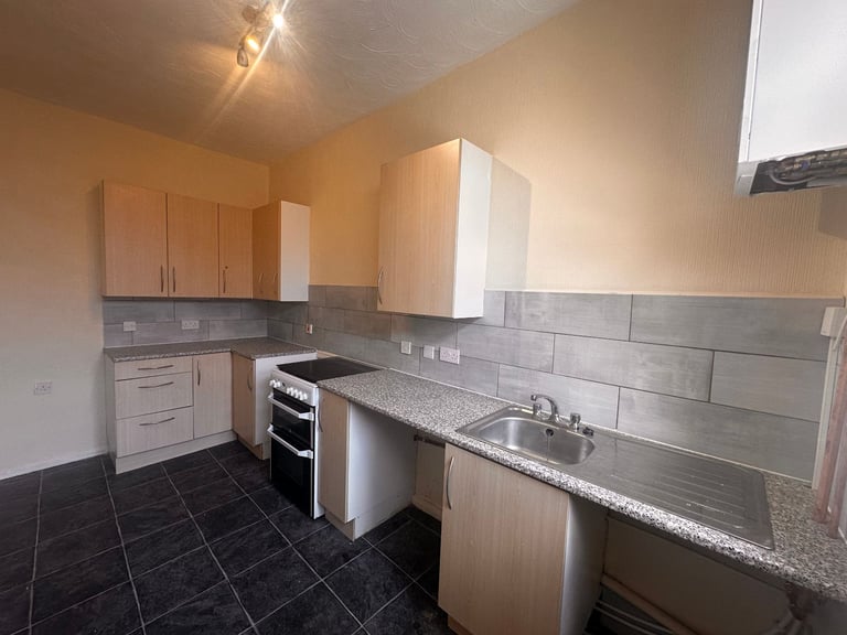 🏠 JOHN WILLIAMSON STREET- SOUTH SHIELDS -LARGE 3 BEDROOM HOUSE TO LET – DSS/UC WELCOME! 🏠