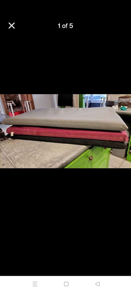 Large dog cage with two opening doors 